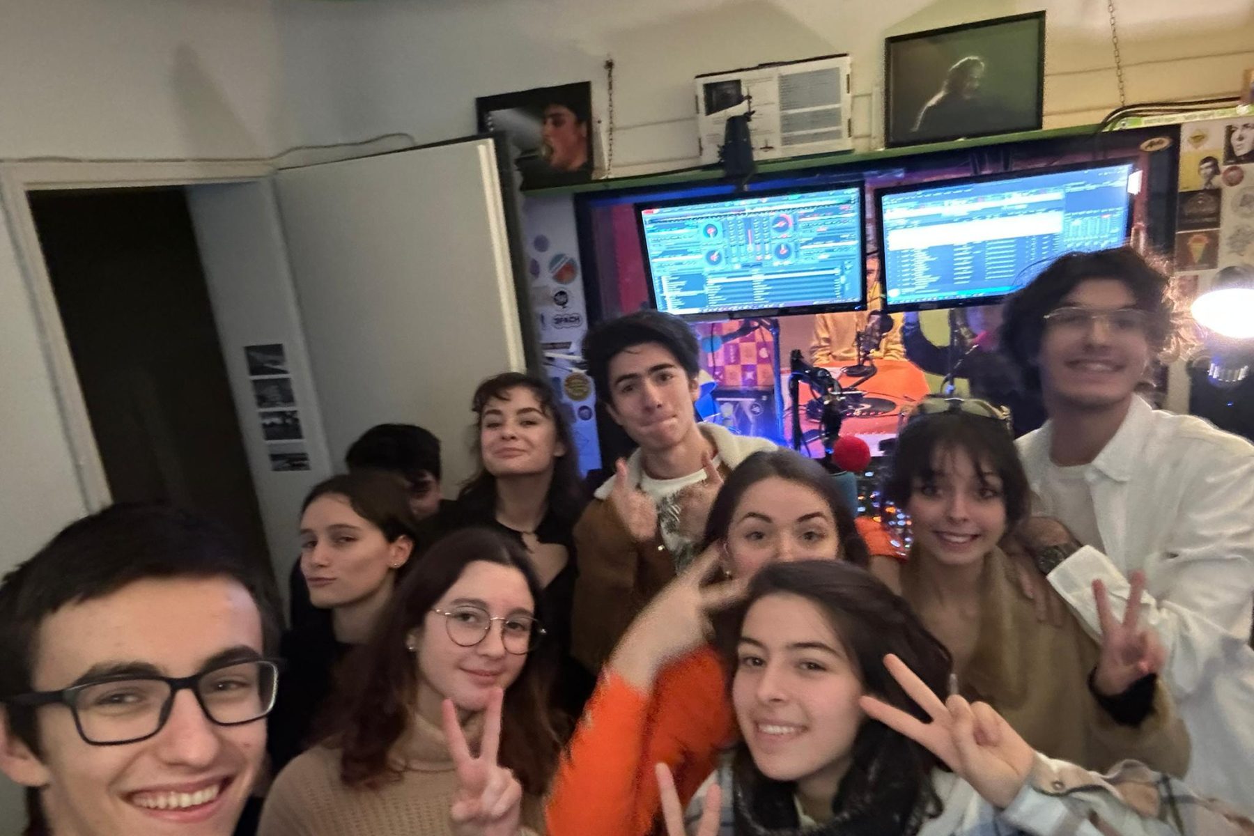 17 - Puntatona 1 - Dissociarsi con equilibrio - I - Mi dissocio da questa realtà - 27-11-2022