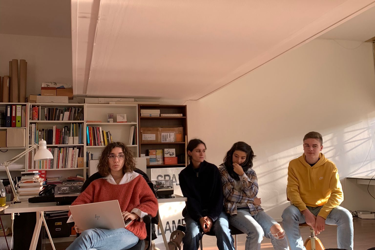 18 - Puntatona 1 - Dissociarsi con equilibrio - I - Mi dissocio da questa realtà - 27-11-2022